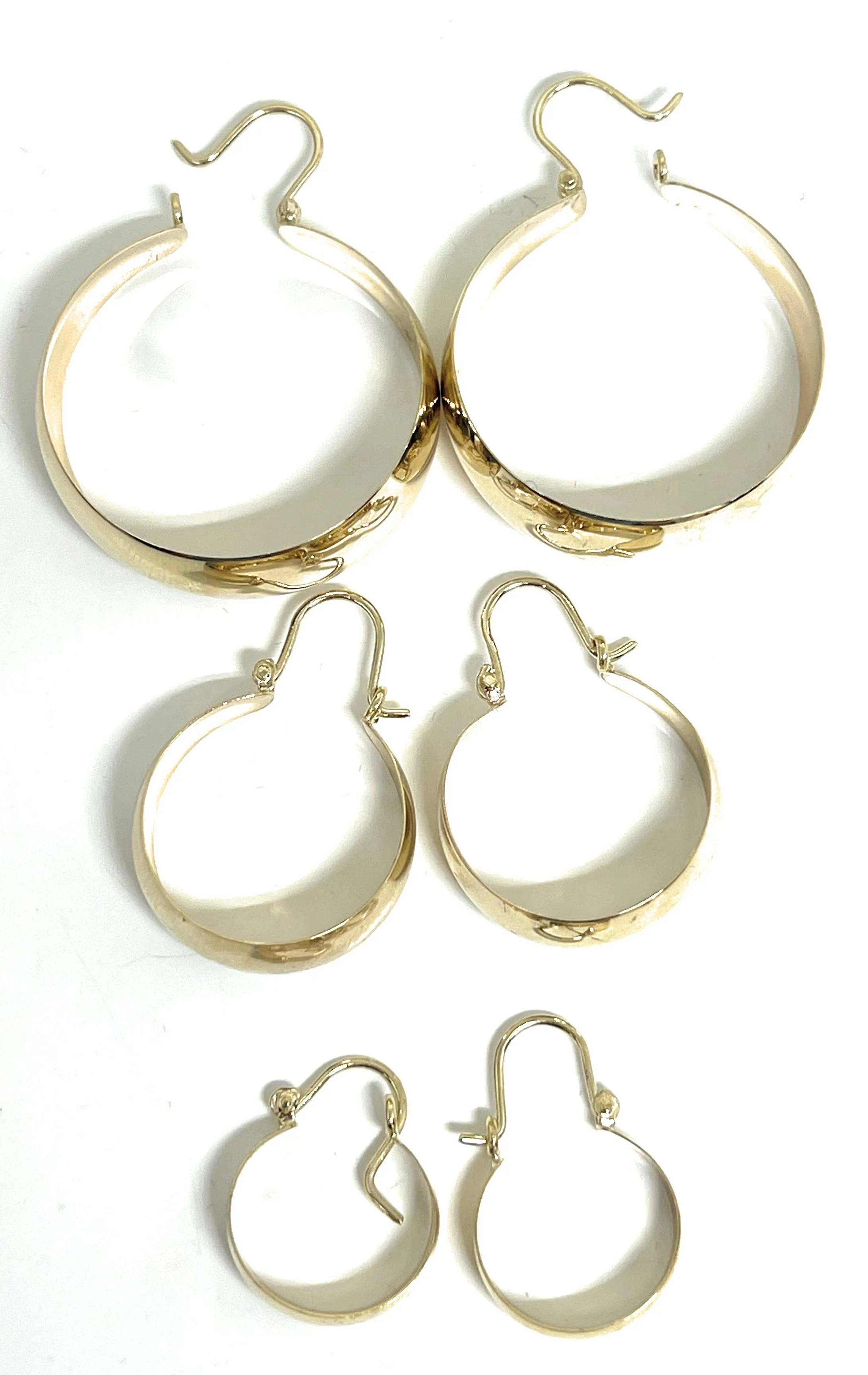 14k Solid Gold YELLOW CLASSIC Basket Earrings Aracadas (SM,MED,LG)