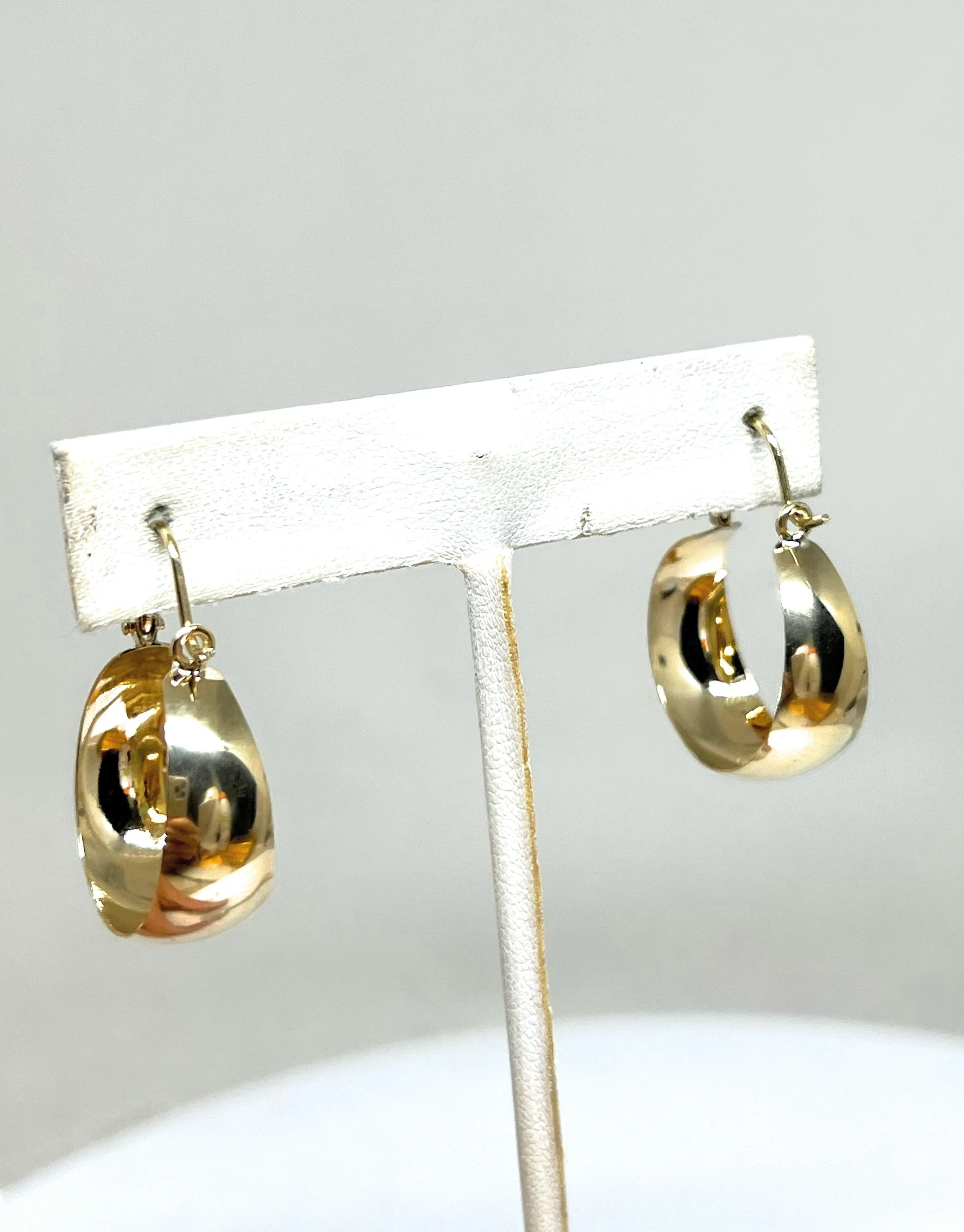 14k Solid Gold YELLOW CLASSIC Basket Earrings Aracadas (SM,MED,LG)