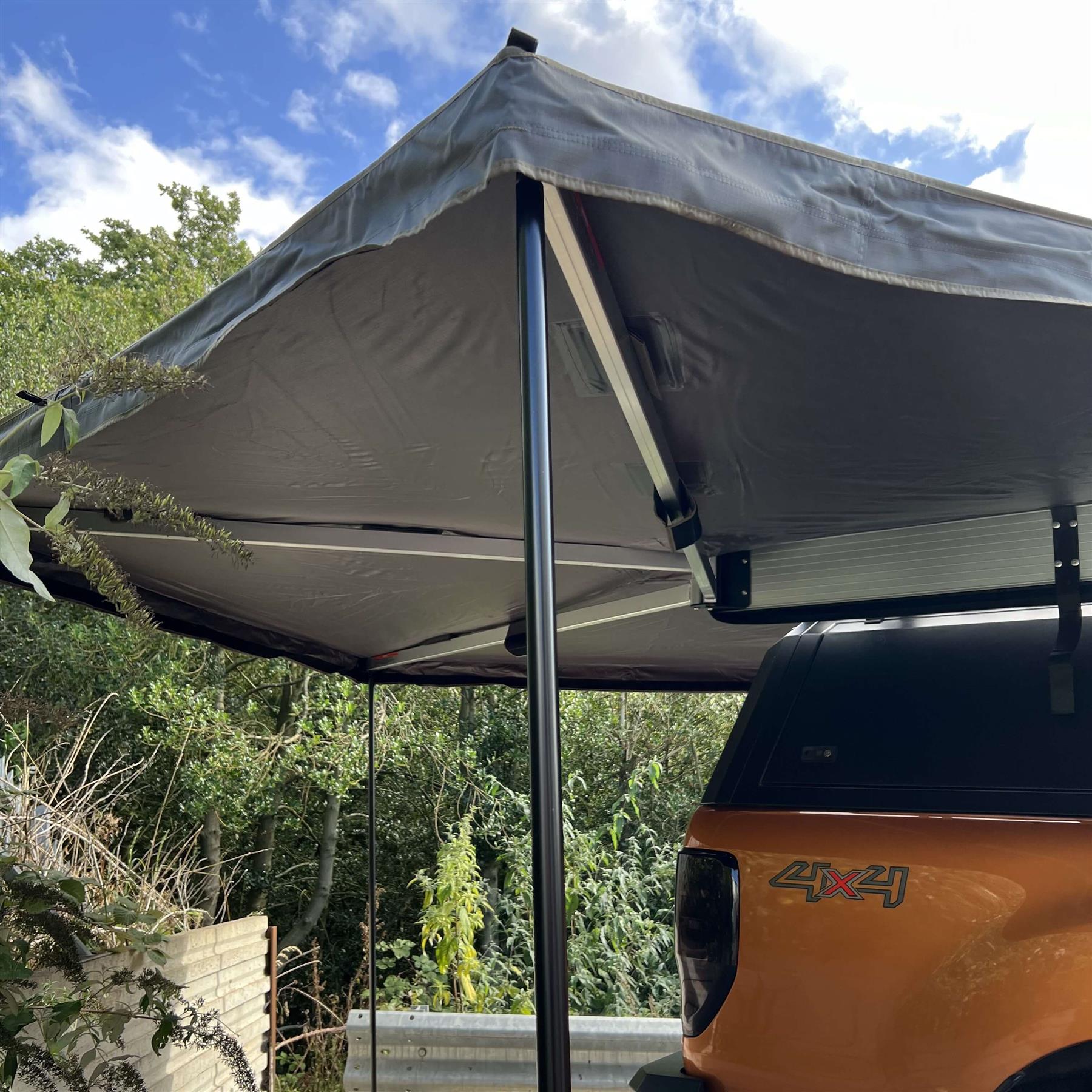 Hawkwing Style 270-Degree RHS Foldout Vehicle Camping Side Awning