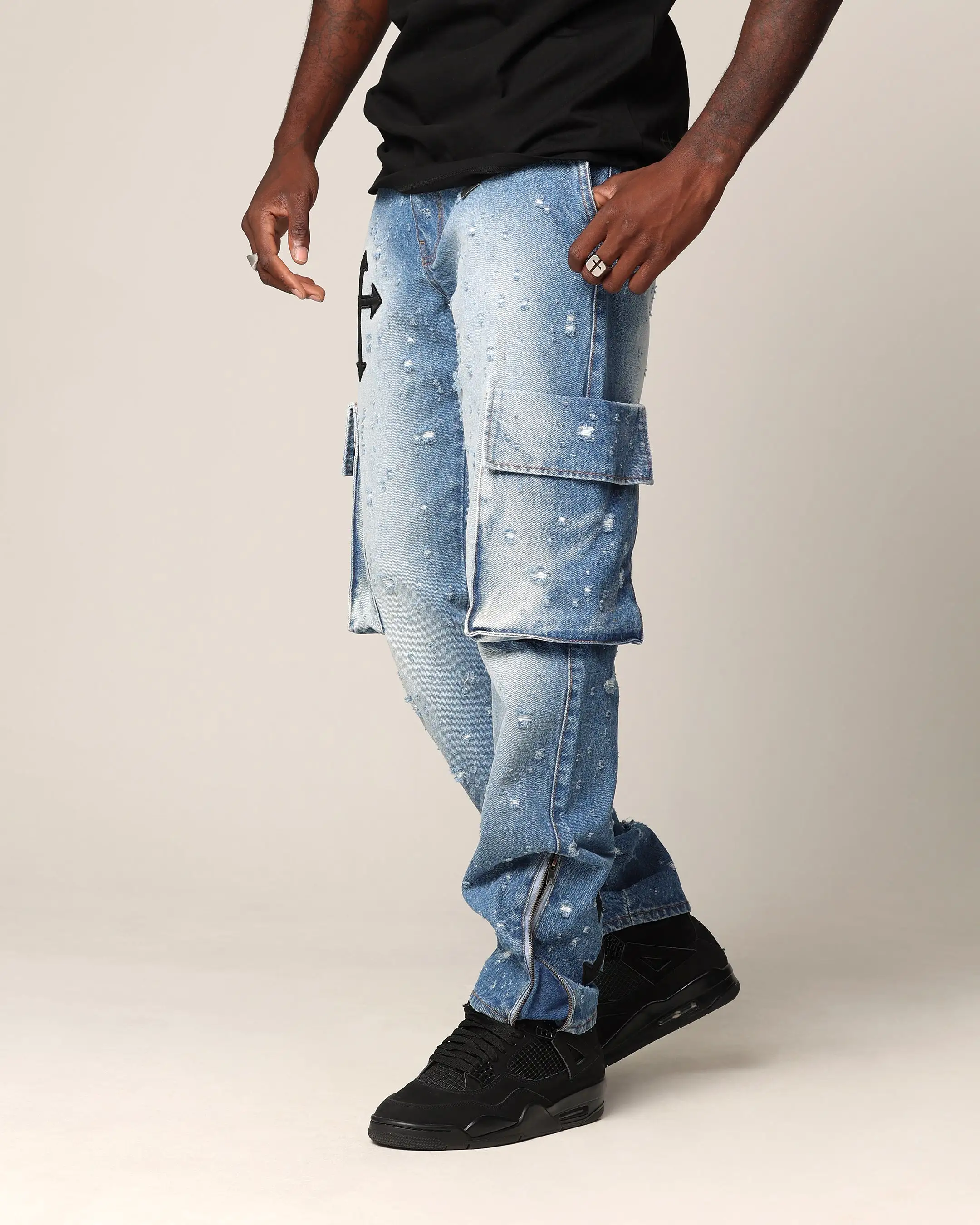 Saint Morta Sorcery Cargo Jeans Washed Blue