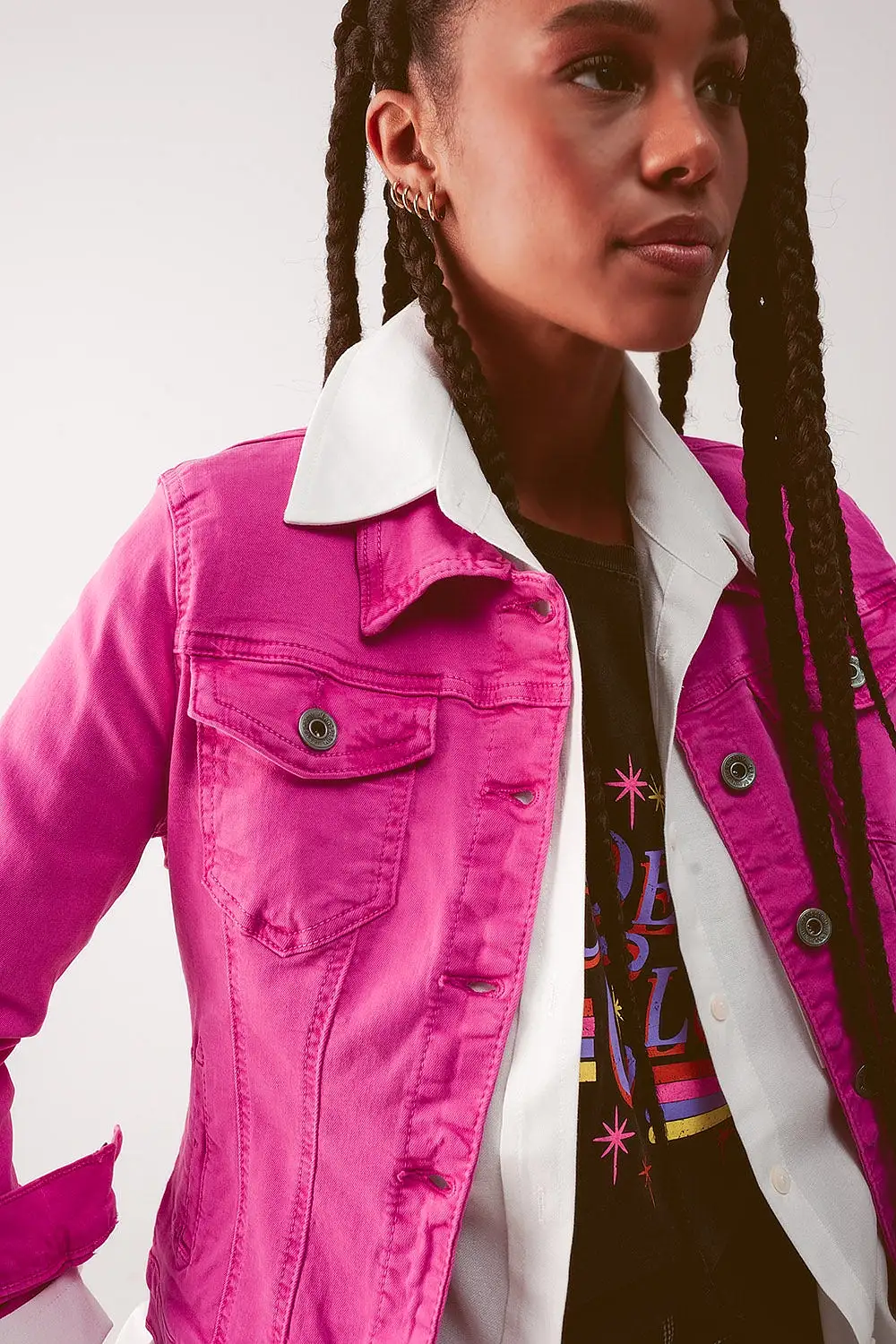 Slim Denim Trucker Jacket in Fuchsia