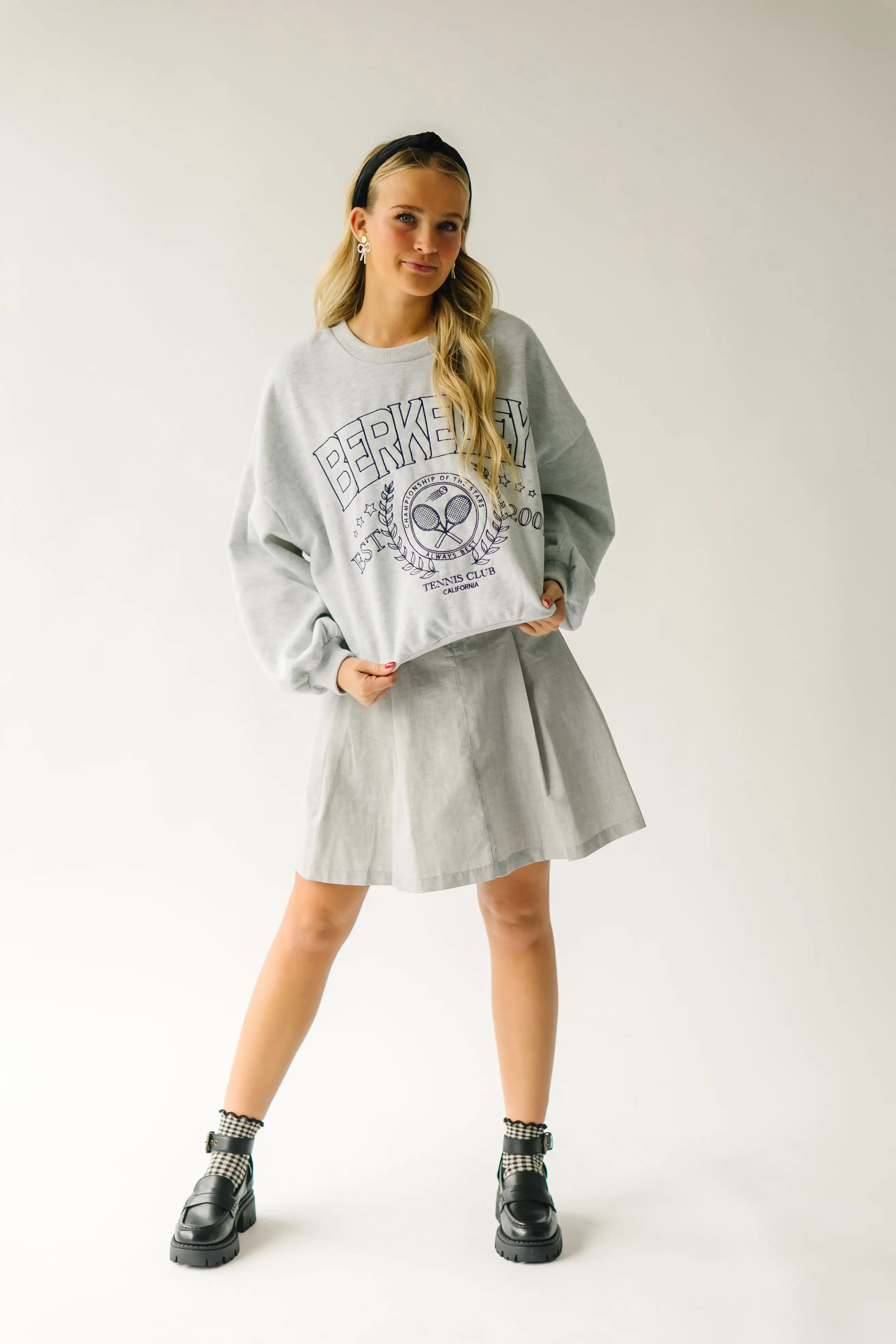 The Berkeley Graphic Sweatshirt in Heather Grey