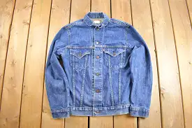 Vintage 1970s Levi's Jean Jacket Size 36 / Vintage Denim / True Vintage / Levi's denim / Union Made In Canada